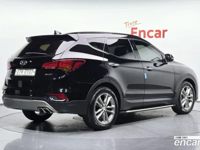2017 Hyundai Santafe Diesel 2.0 2WD, фото 2, лот 10398442