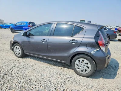 2016 TOYOTA PRIUS C TWO, фото 2, лот 10536198
