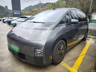 2025 Li Auto MEGA Model Home Family Special Edition, фото 2, лот 10390653