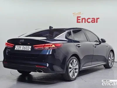 2016 Kia K5 2.0 SX, фото 1, лот 10045136