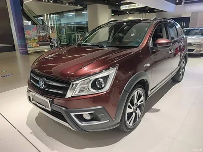2015 Venucia T70X 2.0L CVT Smart Fun Sport Edition, фото 1, лот 11153570