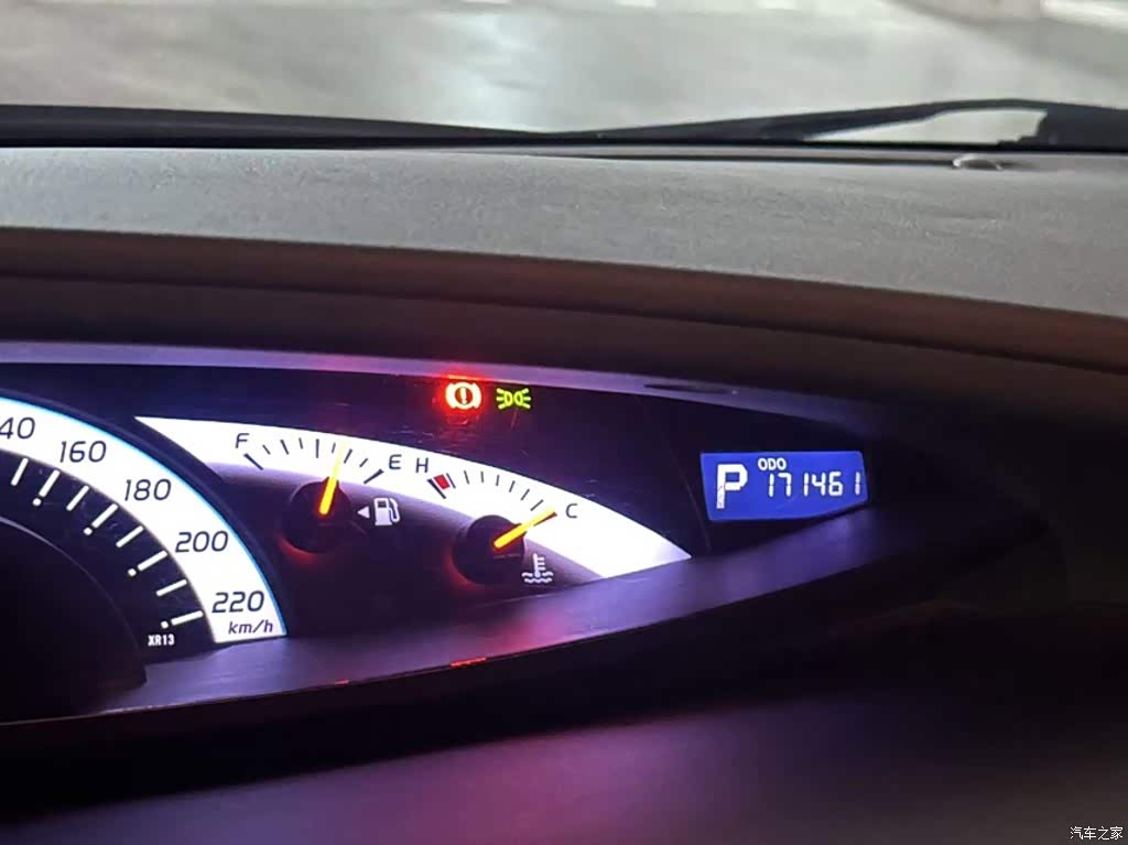 2012 Toyota Previa 2.4L 7-Seater Luxury Edition, фото 4, лот 10632438