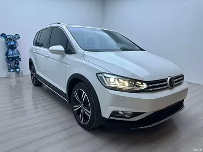 2021 Volkswagen Touran L 280TSI DSG Cross Edition 7-seater, фото 2, лот 10475332