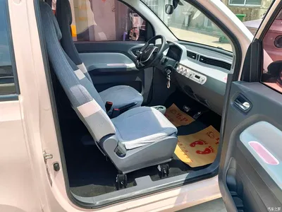 2021 Wuling Motors Hongguang MINIEV Macaron Filling Edition 120km LFP, фото 4, лот 11192231
