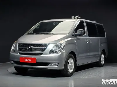 2013 Hyundai Starex 12-Seater Wagon, фото 1, лот 10161440