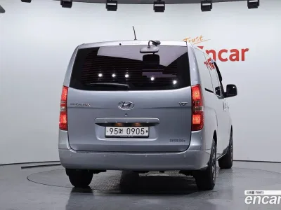 2017 Hyundai Starex 5-Seater VAN, фото 4, лот 10160635