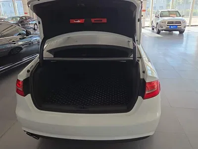 2015 Audi A4L 35 TFSI Auto Comfort, фото 4, лот 11450894