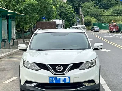 2016 Nissan Qashqai 2.0L CVT Elite Edition, фото 2, лот 10340887