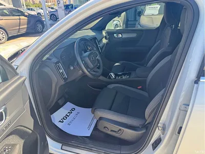 2024 Volvo XC40 B3 Smart Elite Luxury Edition, фото 3, лот 11565248