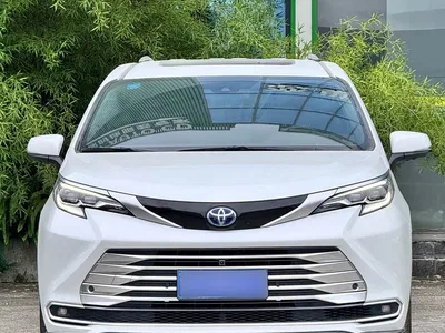 2021 Toyota Sienna 2.5L Hybrid Platinum Edition, фото 2, лот 10391555