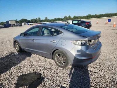 2017 HYUNDAI ELANTRA SE, фото 2, лот 10886463