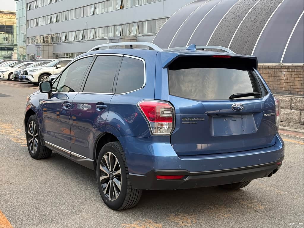2016 Subaru Forester 2.0i Fashion Navigation Edition, фото 4, лот 11205588