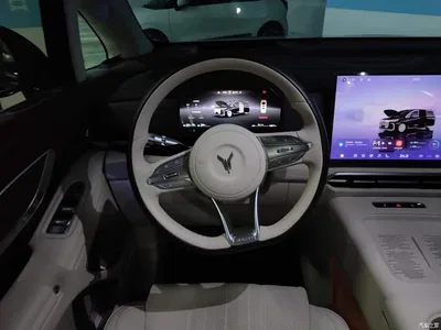 2025 Voyah Auto Voyah Dreamer Model PHEV Basic Version, фото 3, лот 10662373