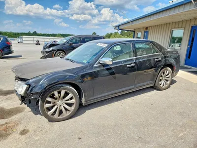 2019 CHRYSLER 300 LIMITED, фото 1, лот 10868383