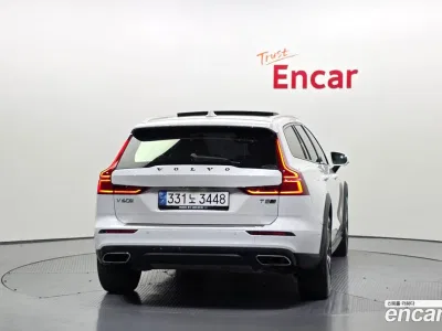 2020 Volvo V60 T5 Pro AWD, фото 4, лот 10127979