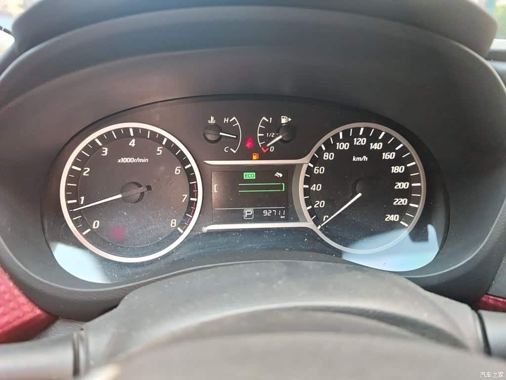 2019 Nissan Bluebird 1.6L CVT Smart Connect Cool Version China V, фото 4, лот 11188556