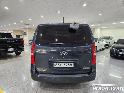 2017 Hyundai Starex 3-Seater VAN, фото 3, лот 10191705