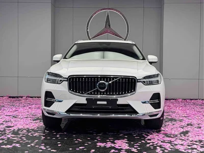 2025 Volvo XC60 B5 AWD Smart Elite Luxury Edition, фото 2, лот 10354128