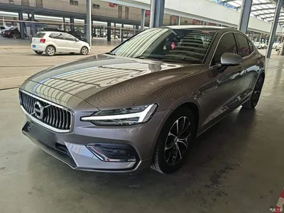 2021 Volvo S60 T4 Smart Elite Luxury, фото 2, лот 10366462