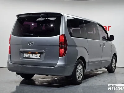 2015 Hyundai Starex 12-Seater Wagon, фото 2, лот 10161470