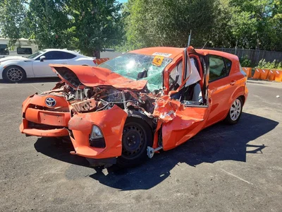 2012 TOYOTA PRIUS C TWO, фото 1, лот 10521191