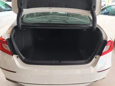2018 Honda Accord 260TURBO Elite Edition China V, фото 4, лот 11493787