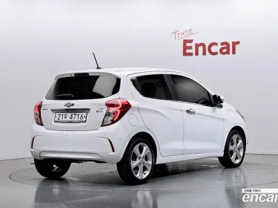 2018 Chevrolet Spark LTZ, фото 2, лот 10423187