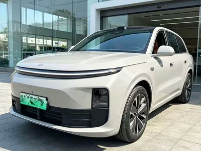 2025 Li Auto L6 Pro Smart Renewal Edition, фото 1, лот 11223172