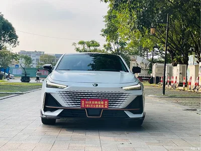 2022 Changan UNI-V 1.5T Sport Edition, фото 2, лот 11141472