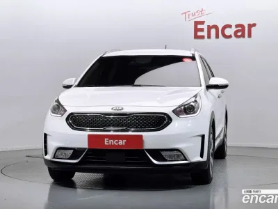 2018 Kia Niro Prestige, фото 2, лот 10081280