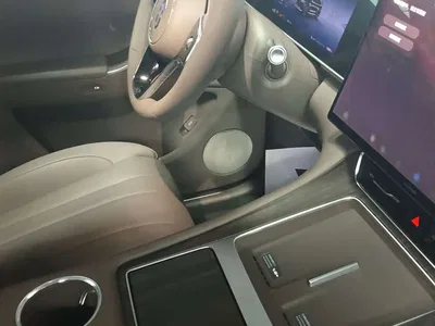 2026 AITO Wenjie AITO M7 Extended Range Ultra AWD 5-Seater, фото 4, лот 10277341