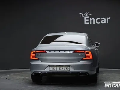 2017 Volvo S90 T5 Inscription, фото 4, лот 10129226