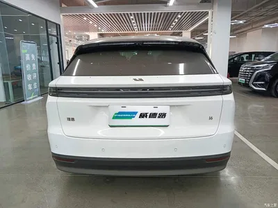 2025 Li Auto i6 2WD Base Model, фото 4, лот 11095655