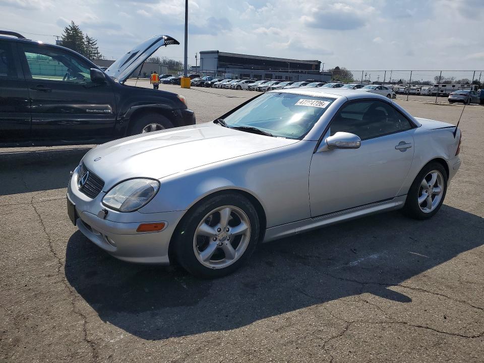 2001 MERCEDES-BENZ SLK 320, фото 1, лот 10967726