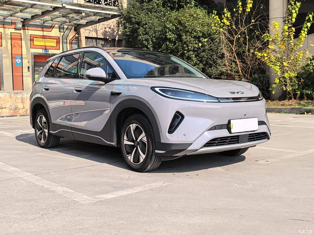 2025 BYD Hai Shi 05 EV 520KM Smart Navigation Edition, фото 3, лот 11139121