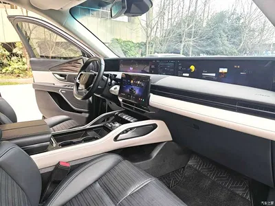 2023 Lincoln Nautilus 2.0T 4WD Excellence Edition, фото 3, лот 10319652