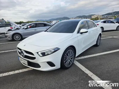 2021 Mercedes-Benz A-Class A250 4MATIC Sedan, фото 1, лот 10223925