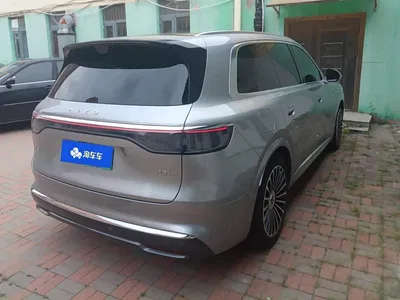2025 AITO Wenjie AITO M8 Model Extended Range Max+ Edition 53.4kWh 6-Seater, фото 3, лот 10277484