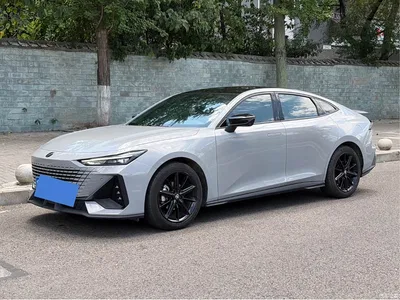 2022 Changan UNI-V 1.5T Premium Model, фото 1, лот 10248264