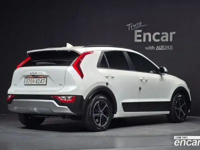2022 Kia Niro Prestige, фото 1, лот 10527964