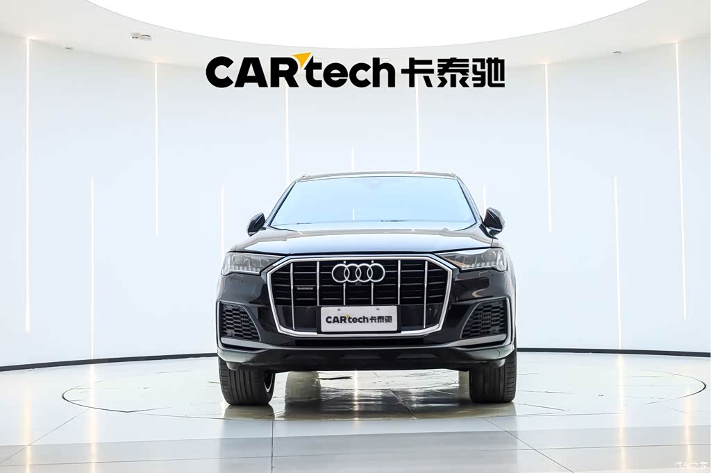 2023 Audi Q7 55 TFSI quattro S line Sport, фото 2, лот 11210595