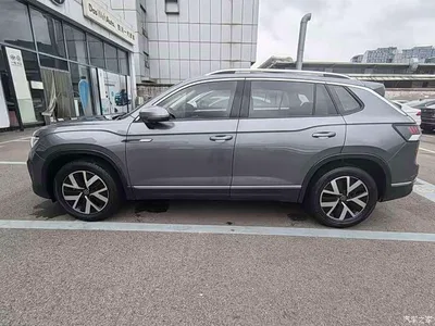 2024 Volkswagen Tayron 300TSI 2WD Luxury Plus Advanced, фото 3, лот 10423136