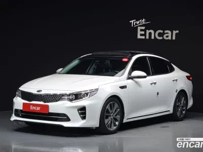 2016 Kia K5 2.0 SX, фото 1, лот 10057497