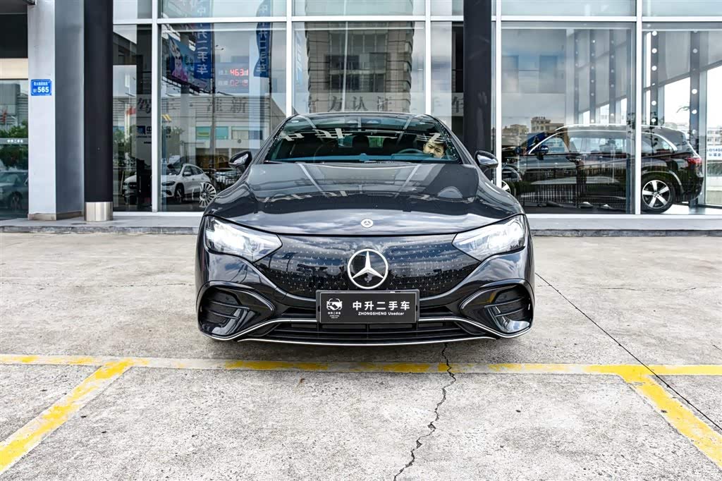 2025 Mercedes-Benz EQE 500 4MATIC Pioneer, фото 2, лот 11107646