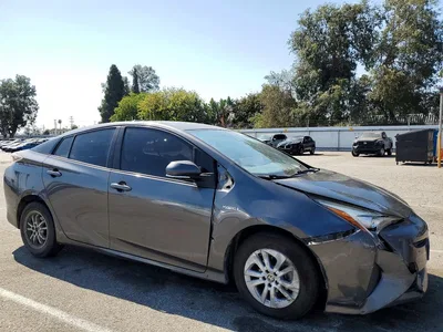 2017 TOYOTA PRIUS TWO, фото 4, лот 10536851