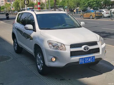 2012 Toyota RAV4 Rongfang Styling Edition 2.4L Automatic 4WD Luxury, фото 1, лот 10294102