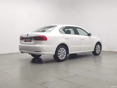 2013 Volkswagen Lavida Facelift Classic 1.6L Automatic Comfort, фото 2, лот 10391535