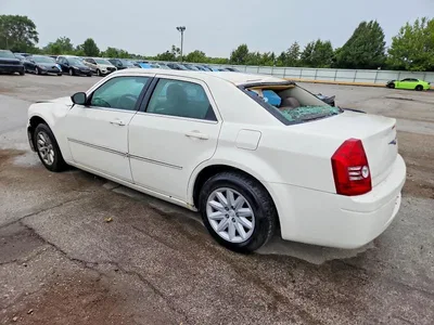 2008 CHRYSLER 300 LX, фото 2, лот 10867653