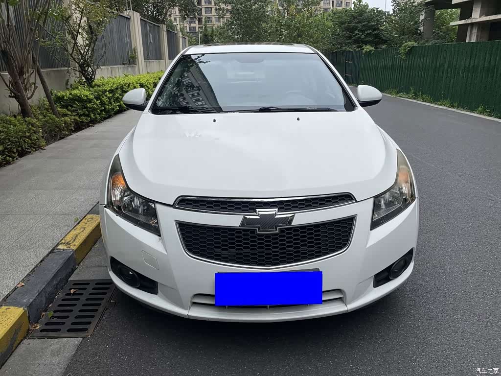 2013 Chevrolet Cruze Model 1.6L SE MT, фото 2, лот 11102432