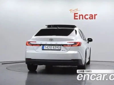 2025 Toyota Camry 2.5 XLE Premium Hybrid, фото 4, лот 10034101